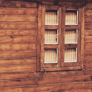 Nakup lesenih oken